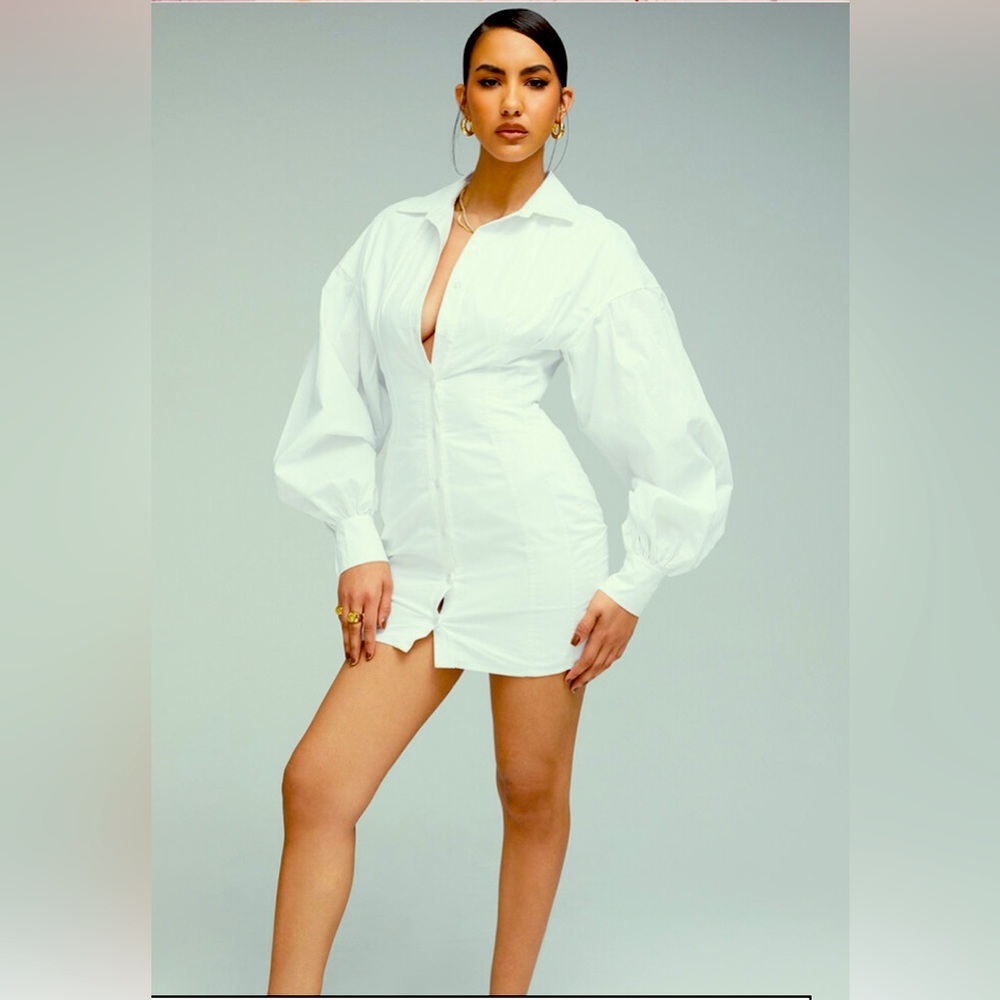 Mistress Rocks Loyalty White fitted shirt dress with balloon sleeves. Size M
